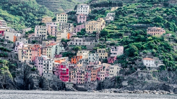 Les 5 Terres vue de la Mer