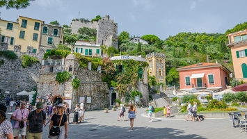 Les 5 Terres vue de la Mer